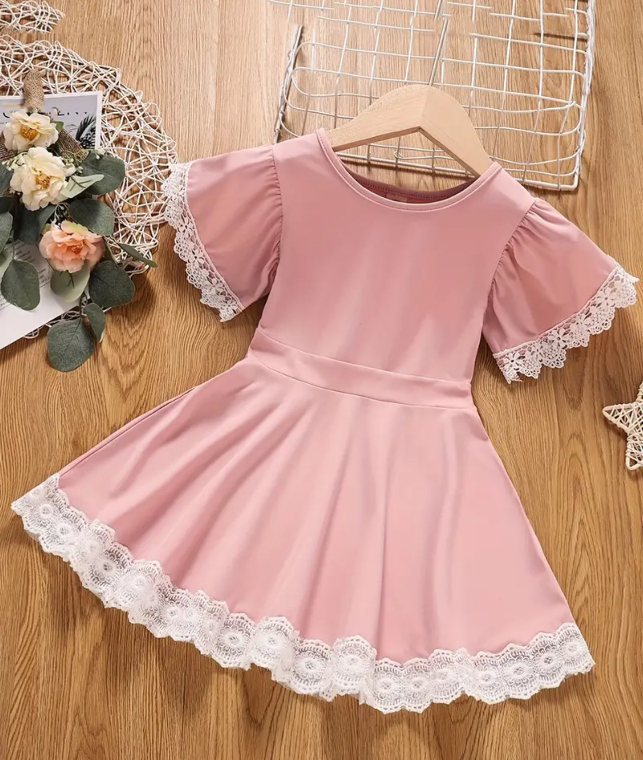 Girls Butterfly Sleeve Contrast Lace Trim Princess Dress