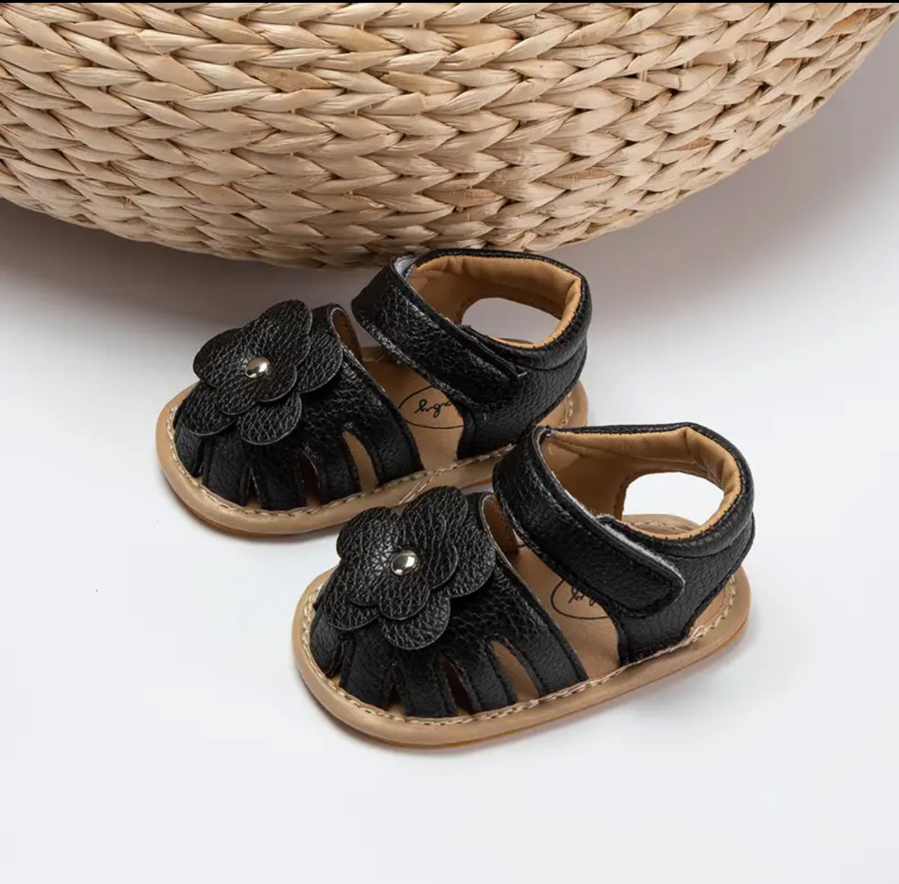Baby Girls Cute Flower Decorative Sandals, Faux Leather, Glam ✨ Baby Collection
