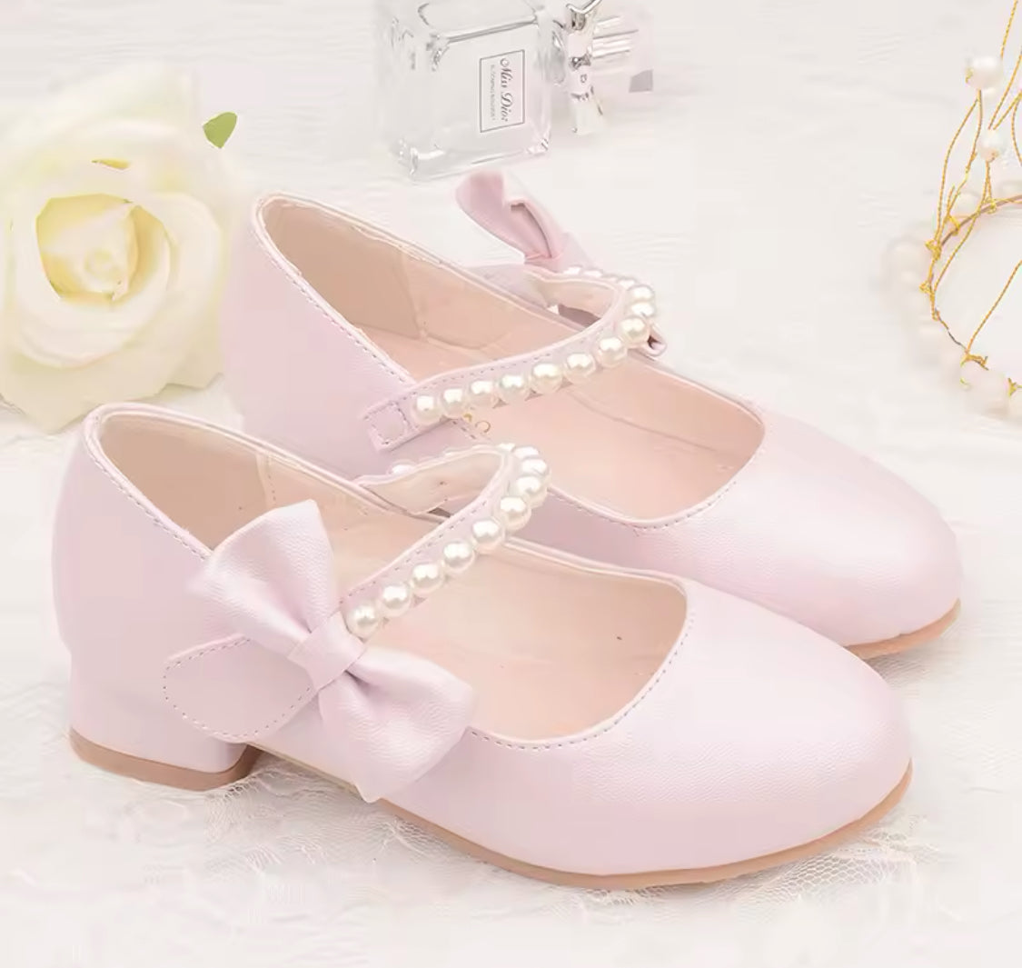 Girls ‘Bows & Pearls’ Shoes