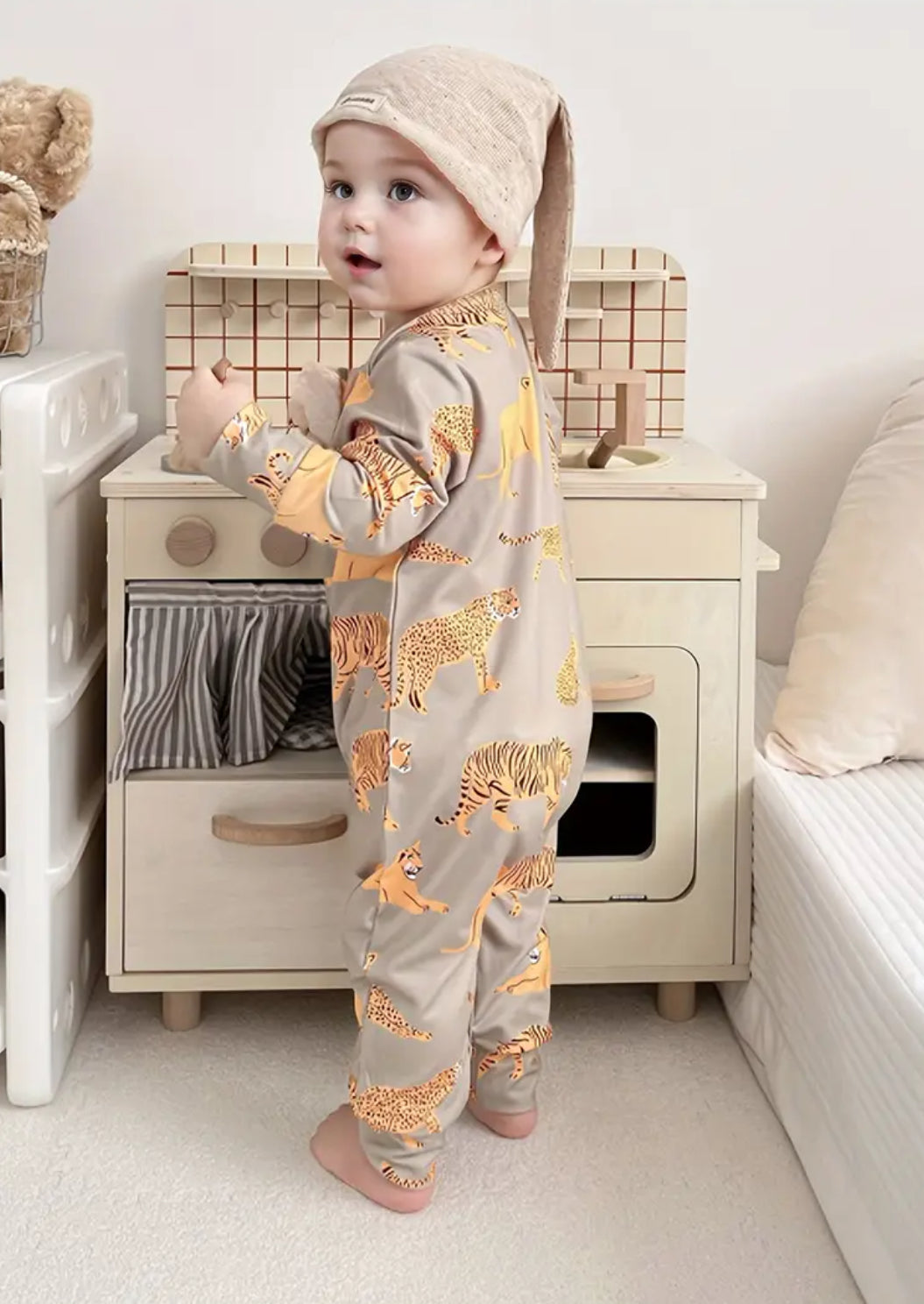 Baby Cartoon Animal Allover Print Bodysuit, Comfy Onesie, You are my Sunshine ☀️ Baby Collection