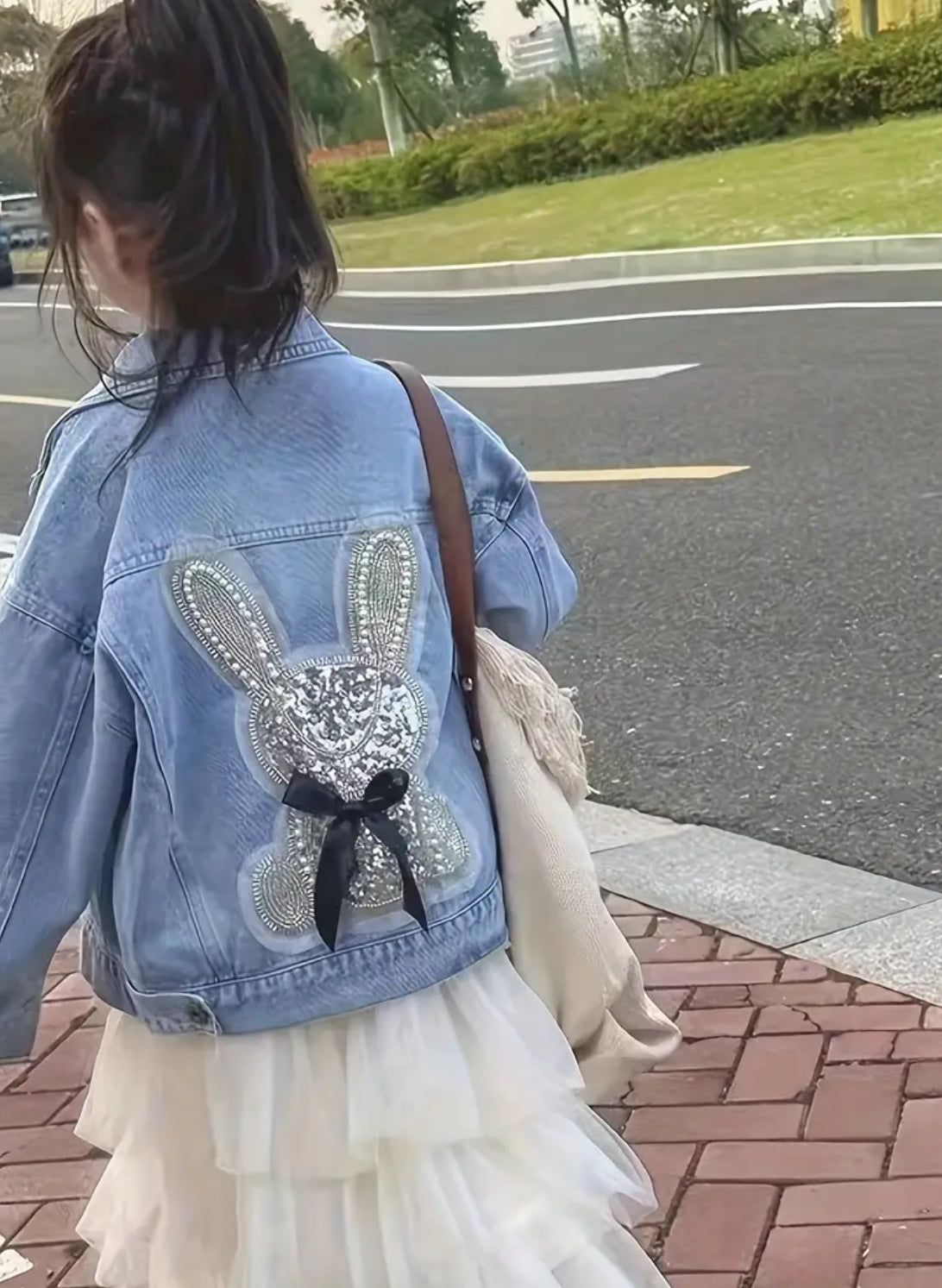 Chaqueta de niña con parches “Denim Bunny”🐰