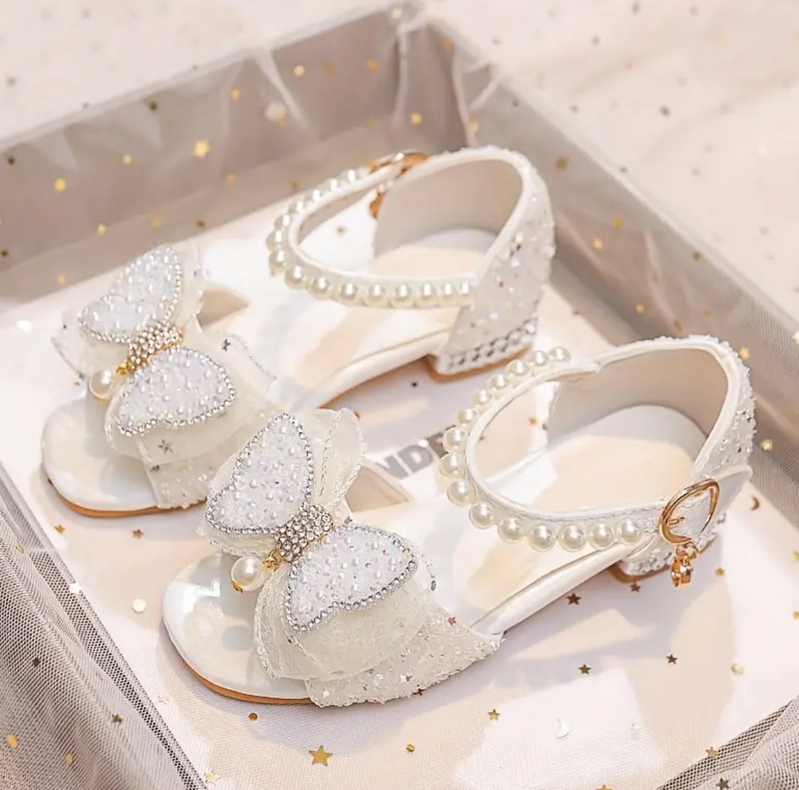 “Trendy Bowknot Pearls” Open, Elegant Flats For Girls