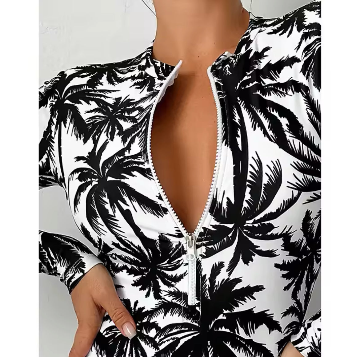 Women’s One Piece Long Sleeve Cali Noir Palms Swimwear