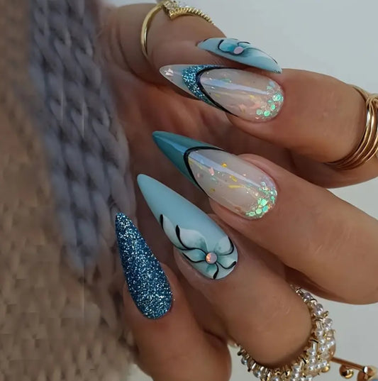 Calcomanías para uñas con forma de stiletto “Flor azul” con combinación de colores, forma de almendra, longitud media