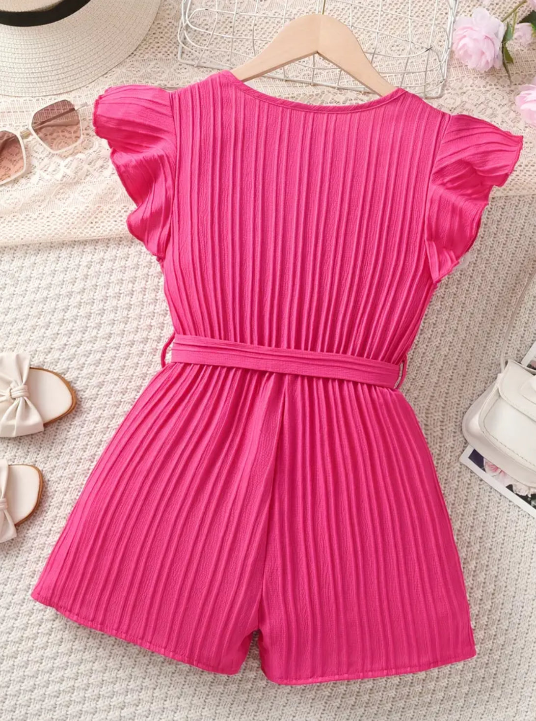 Chic V-Neck Belted Romper - Flutter Sleeve, Perfect for Casual Summer 🌺