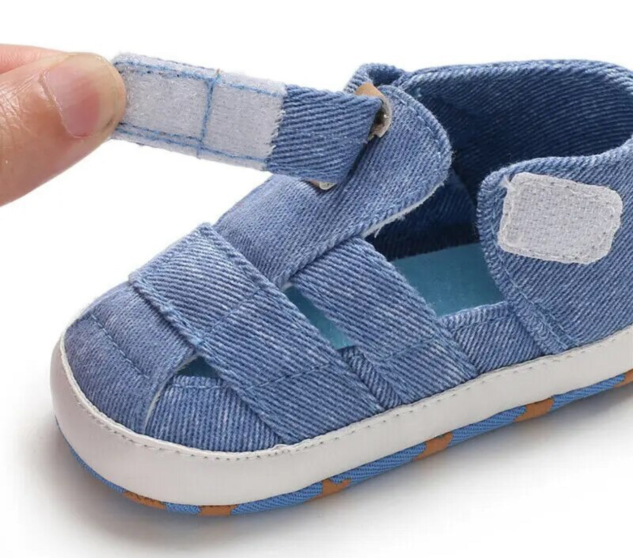 Zapatos de lona con suela blanda para niños pequeños