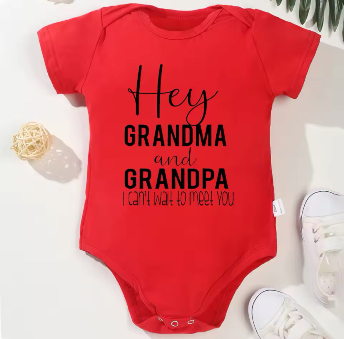 “Hej gjyshe dhe gjysh, mezi pres të të takoj” Infant Onesie, 100% pambuk