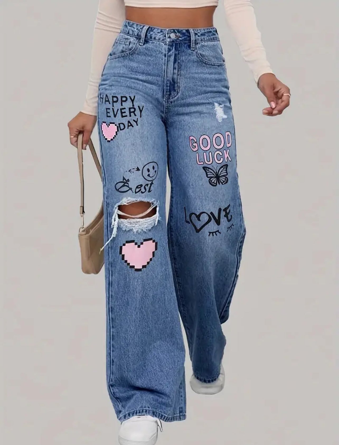 Estampado de grafiti con letras de amor y corazones en mezclilla rasgada 🩷