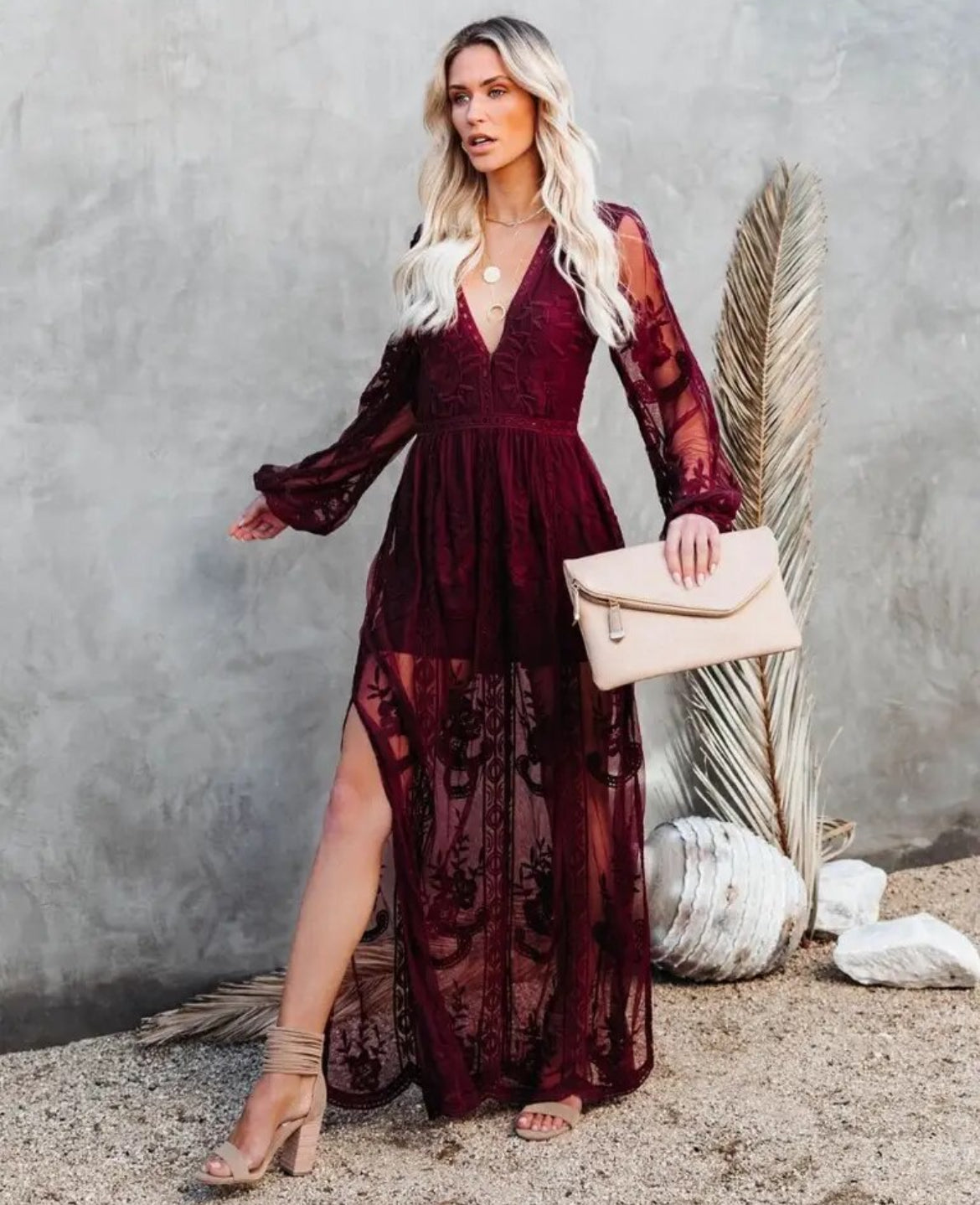 Vestido largo de tul con encaje bohemio de diosa