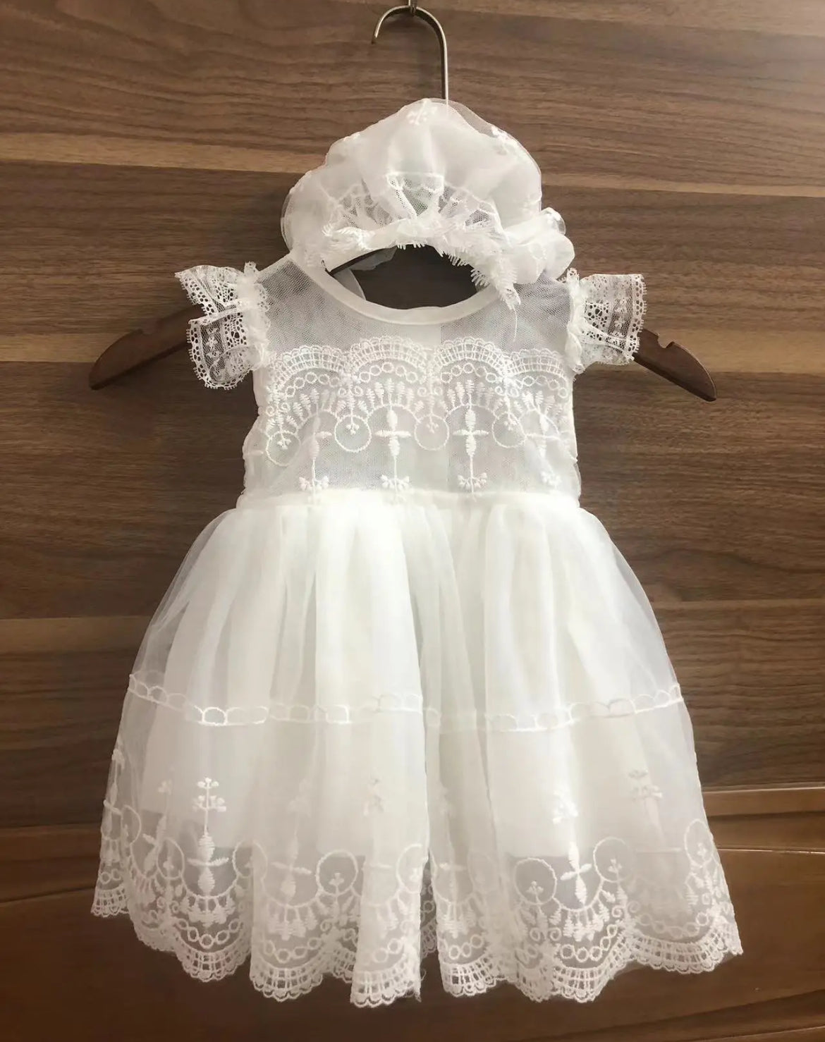 Glam ✨ Baby, Elegant Girl Embroidery Flower Beaded White Gown