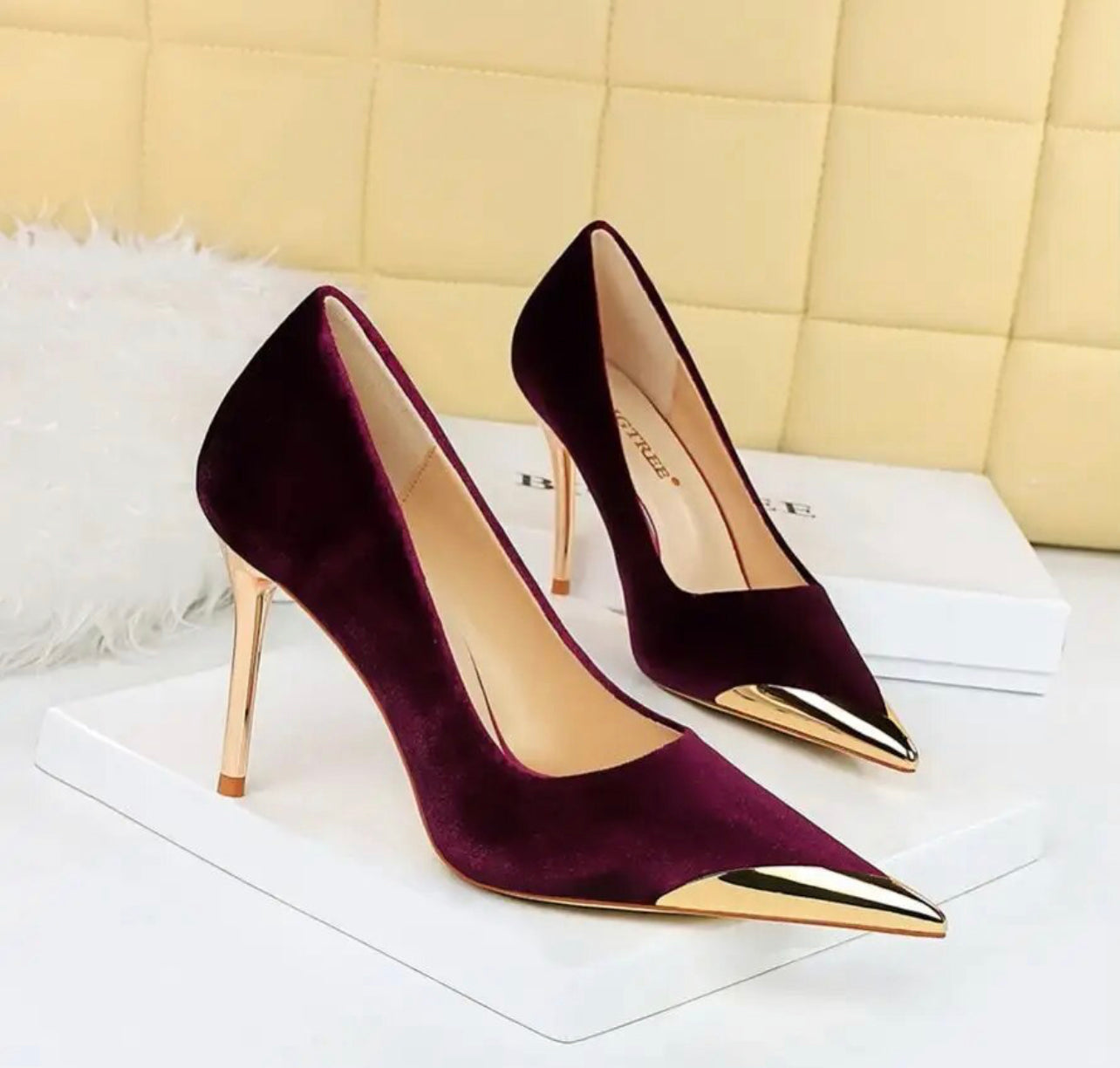 Gold In Rome Stiletto