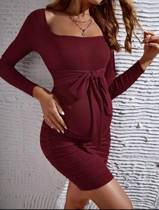 Maternity Elegant Square Neck Bowtie Front Ruched Dress, Women's Bodycon, Baby Bumps 🌟🌙 Collection