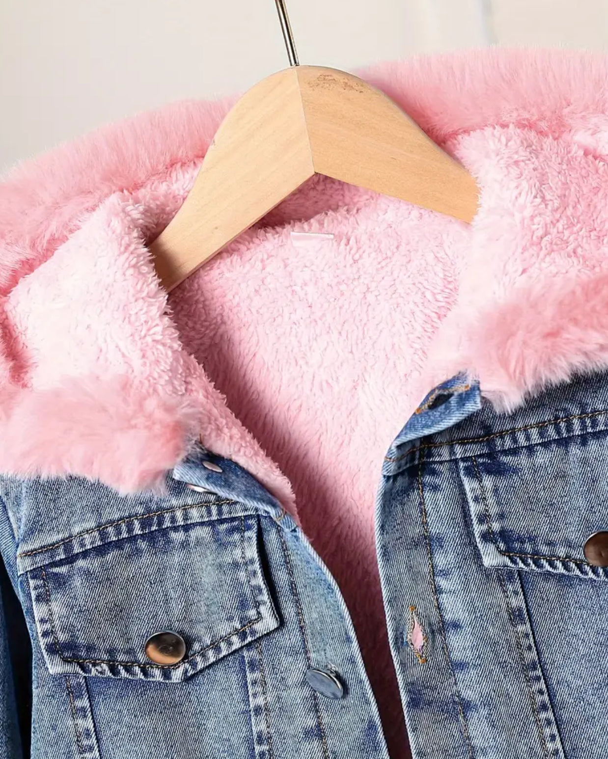 “Pink & Denim” 💕 Cozy Fleece-Lined Hooded Denim Jacket - Long Sleeve, Button-Up