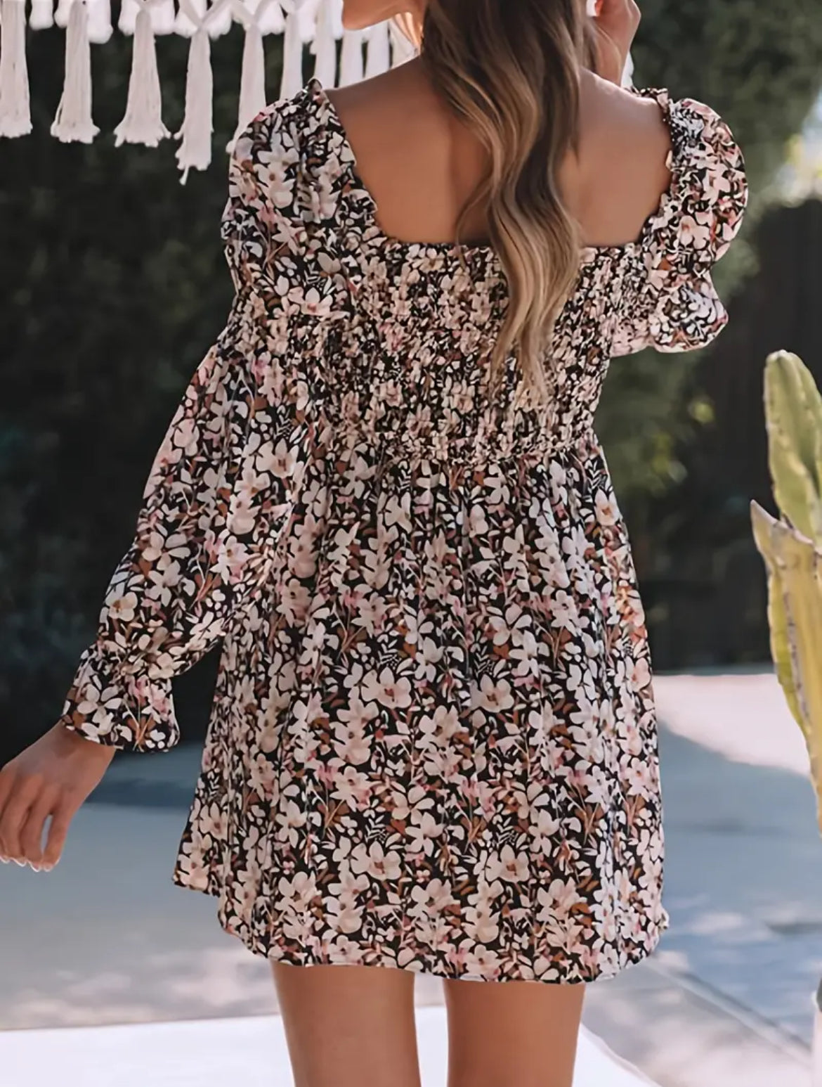 Short Floral Elegance