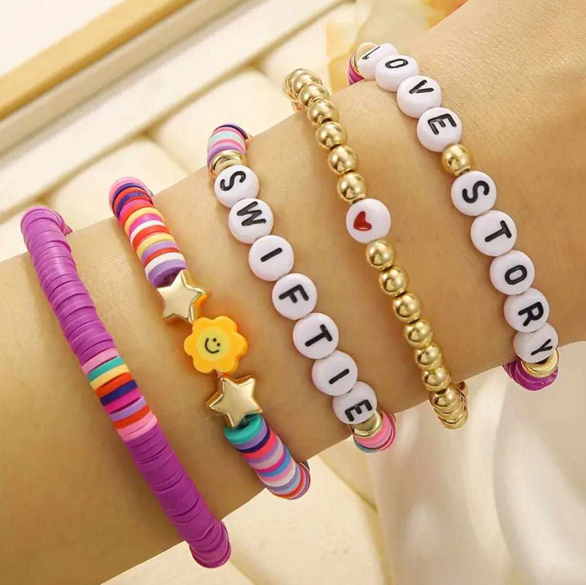 5 pulseras de la amistad unisex de cerámica blanda “Swifties”🧡💛🩷