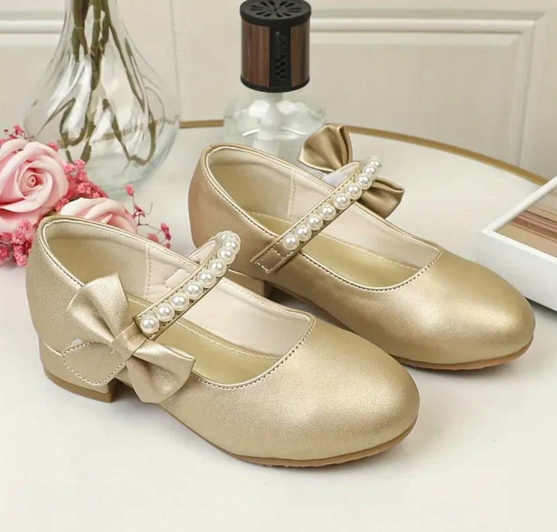 Girls ‘Bows & Pearls’ Shoes