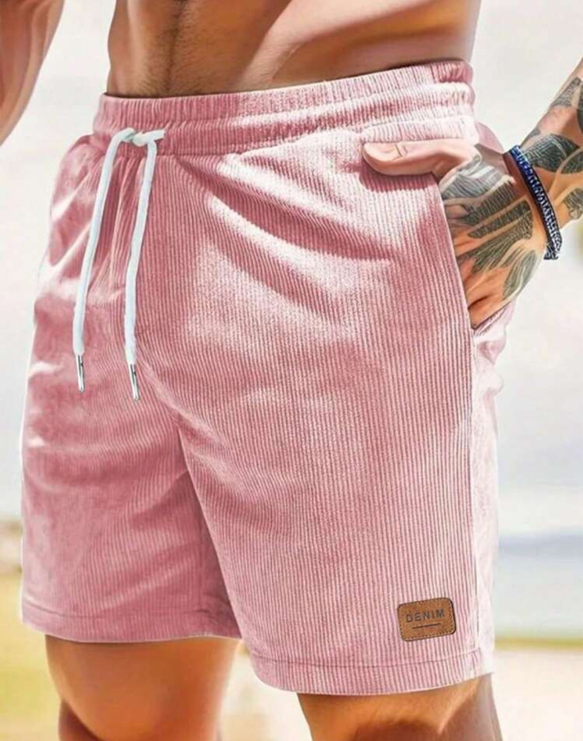 Pantalones cortos de mezclilla estilo pana para hombre