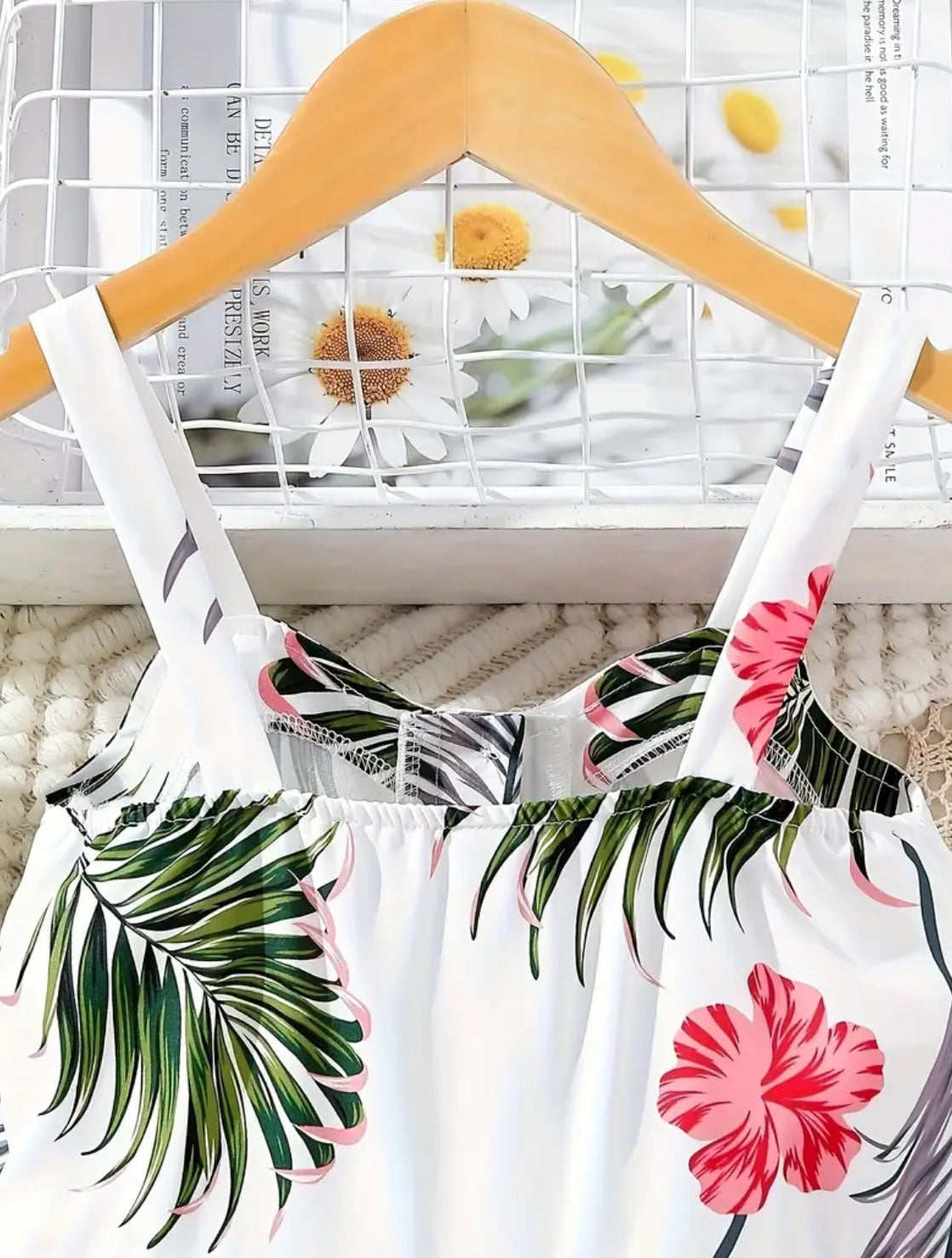 Vestido con botones al frente “Flores tropicales” para niñas