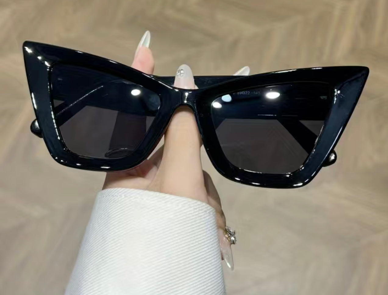 Oversized Cat Eye Fashion Sunglasses UV400